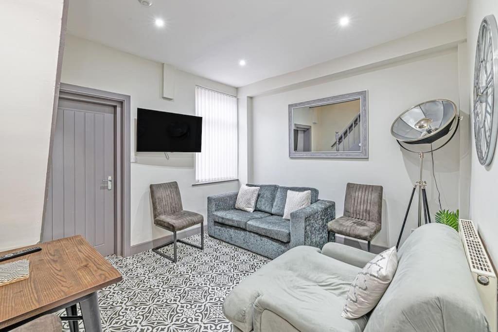 3 Bedroom Holiday House Liverpool Bagian luar foto